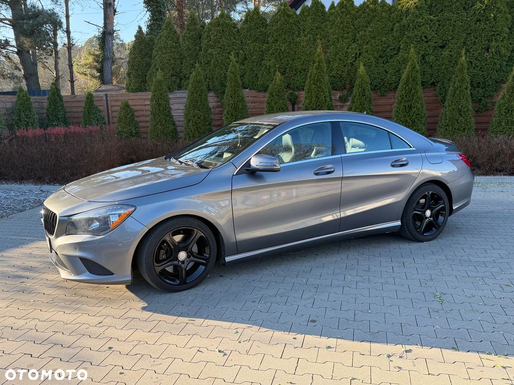 Mercedes-Benz CLA 250 4Matic 7G-DCT Sport - 11