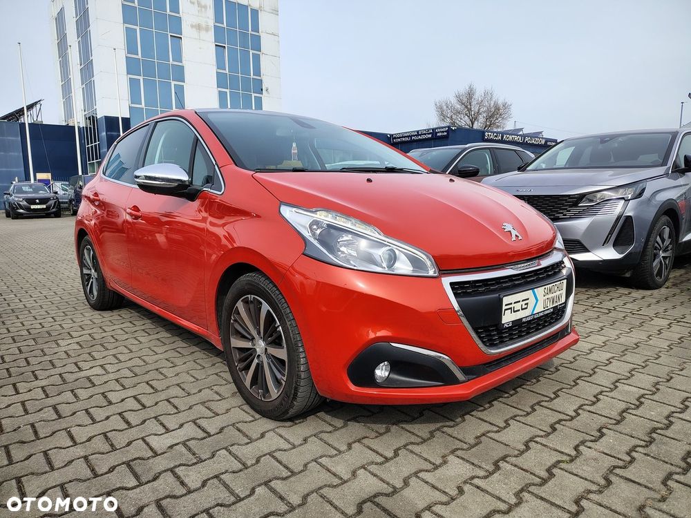 Peugeot 208 1.2 PureTech Allure - 1