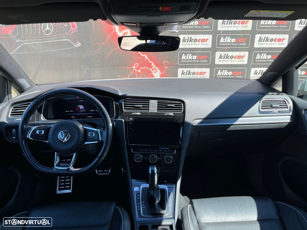 VW Golf 1.4 GTE Plug-In-Hybrid DSG - 32