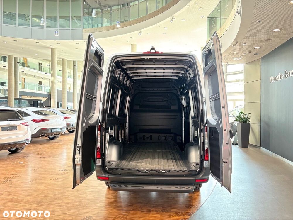 Mercedes-Benz Sprinter Furgon - 12