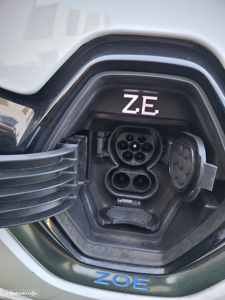 Renault Zoe (c/ Bateria) Limited 50 - 7