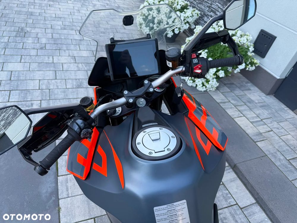 KTM Super Duke - 21