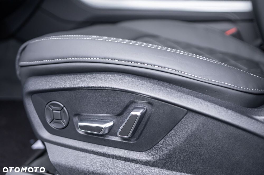 Audi Q8 50 TDI quattro tiptronic - 13