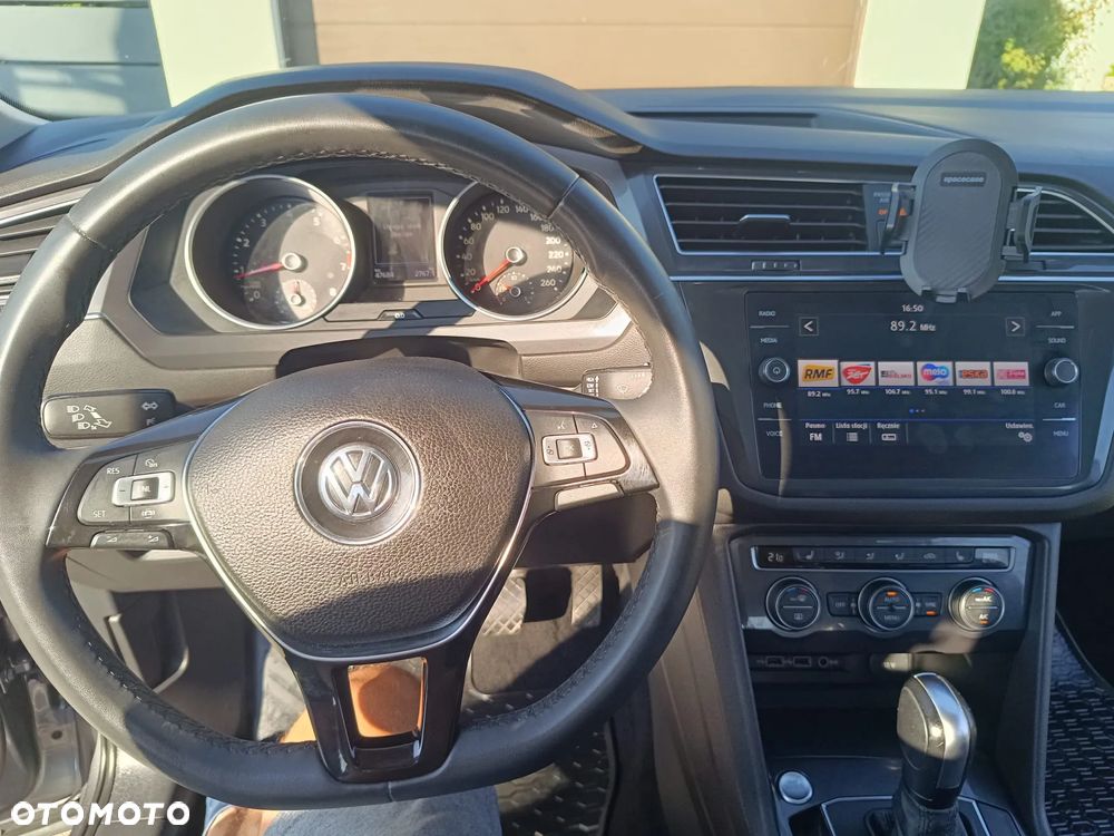 Volkswagen Tiguan Allspace - 8