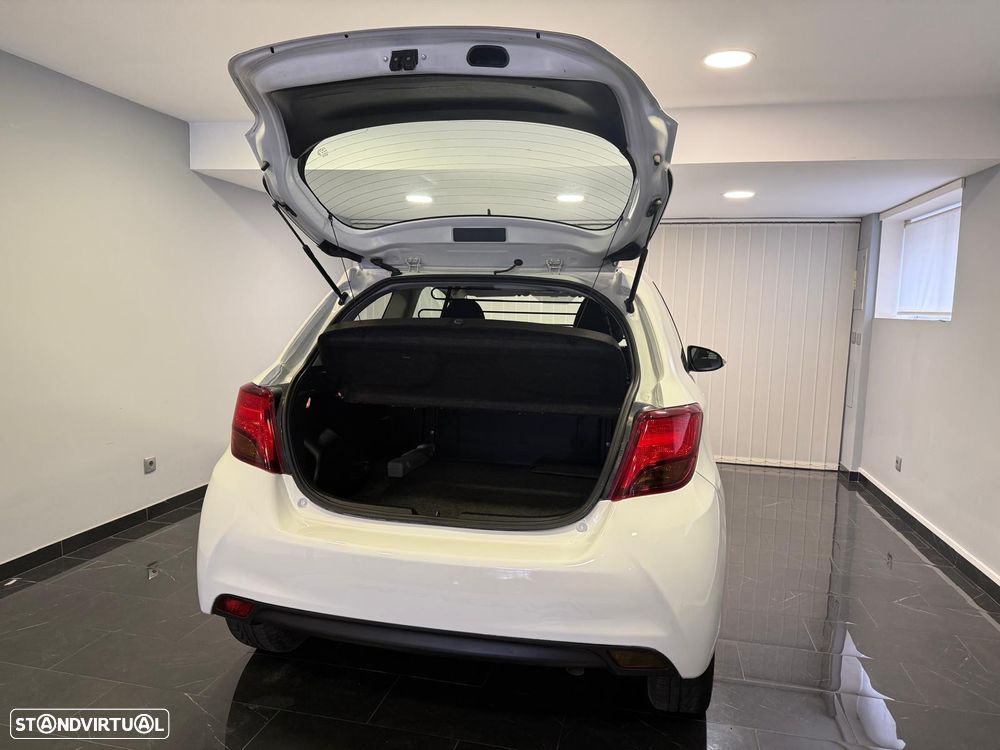 Toyota Yaris Bizz 1.4 D-4D AC - 18