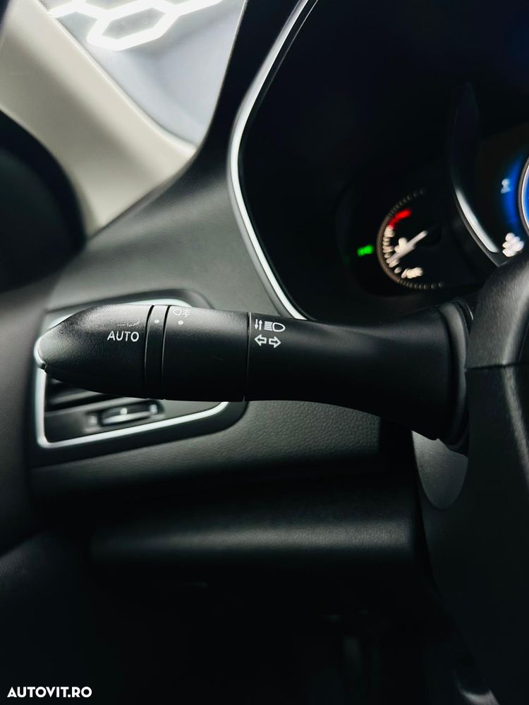 Renault Megane ENERGY dCi 130 GT LINE - 27