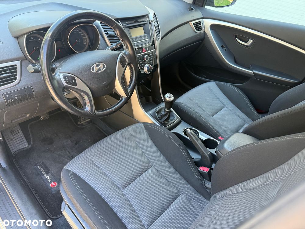 Hyundai i30 - 13