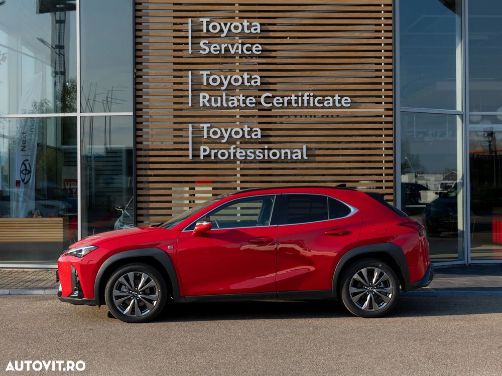 Lexus UX 250h (E-FOUR) F SPORT - 4