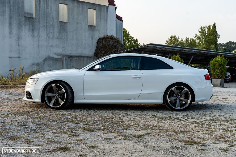Audi RS5 4.2 FSi quattro S tronic - 4