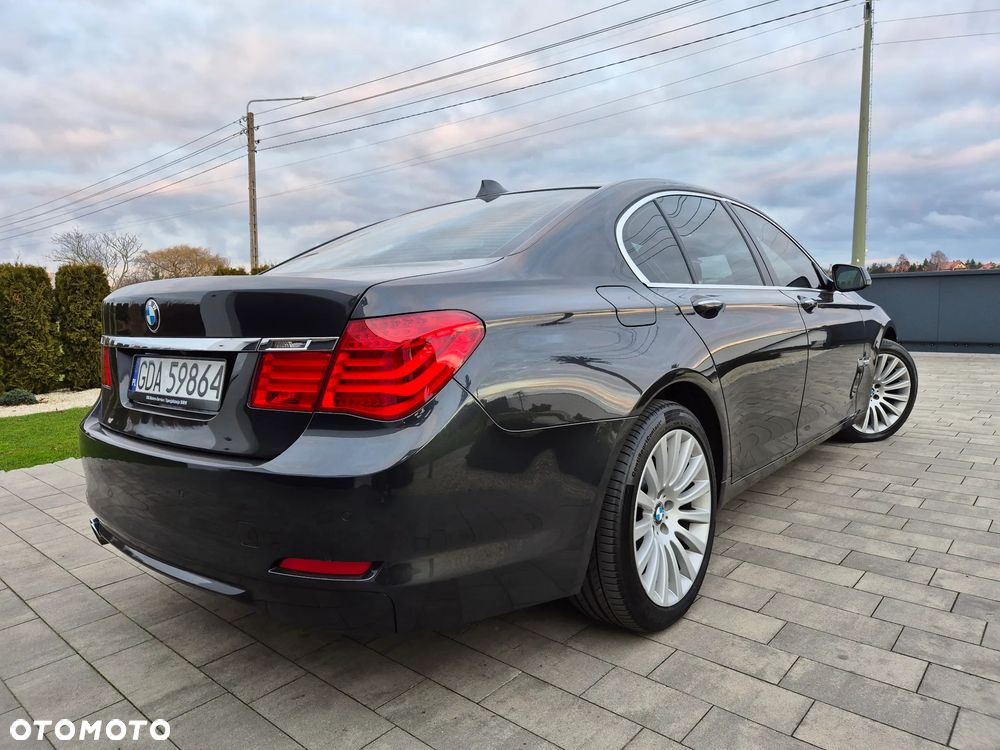 BMW Seria 7 730d - 11