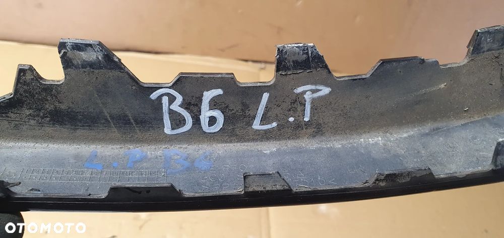 Listwa zderzaka lewy przód przednia lewa VW Passat B6 3C0807645A - 9