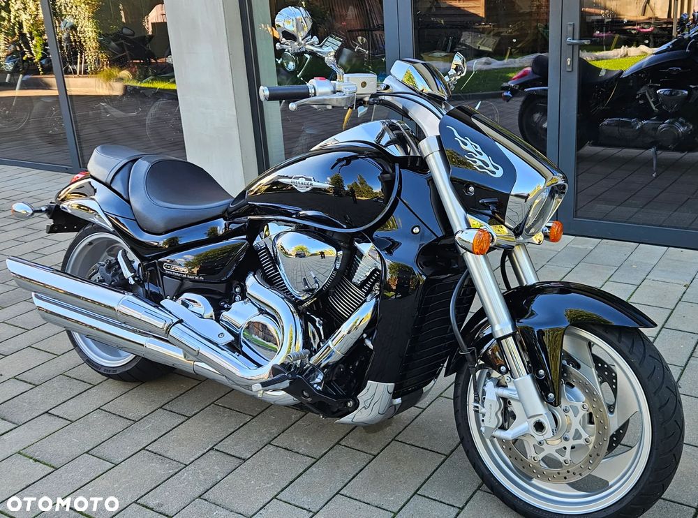 Suzuki Intruder - 21