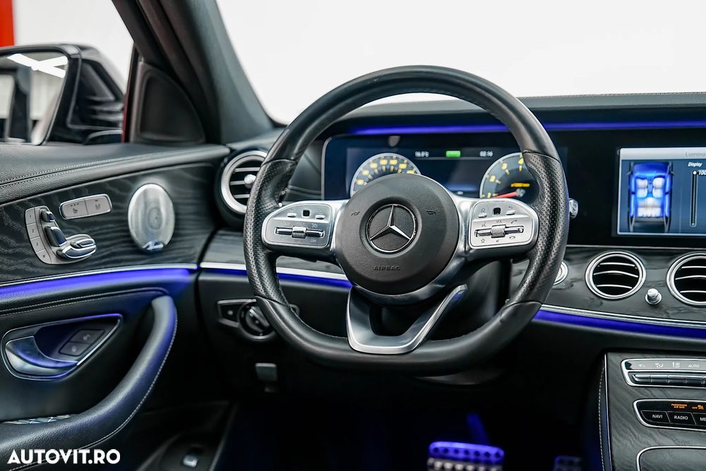 Mercedes-Benz E 300 9G-TRONIC AMG Line - 6