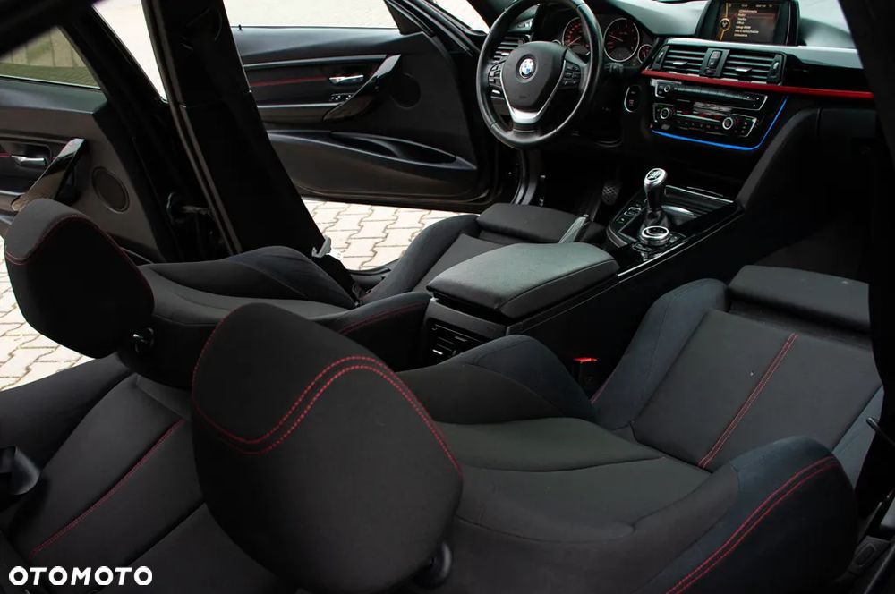 BMW Seria 3 316d Sport Line - 26