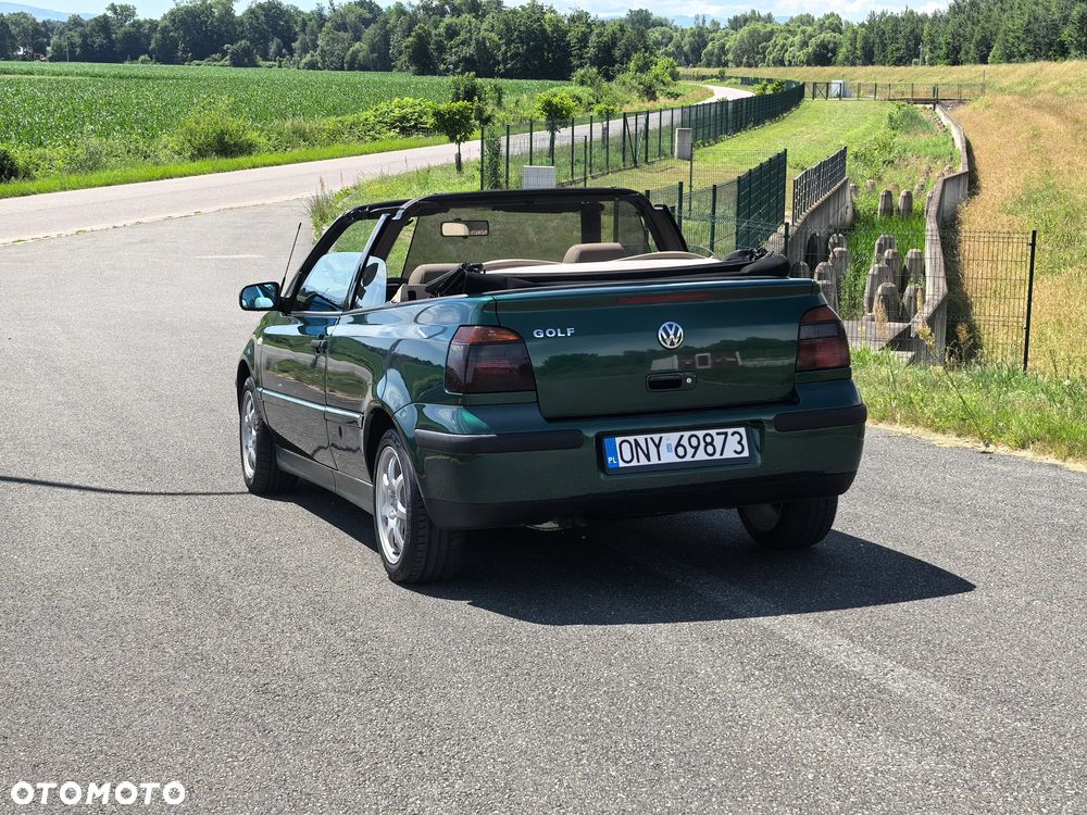 Volkswagen Golf 1.9 TDI Highline - 8