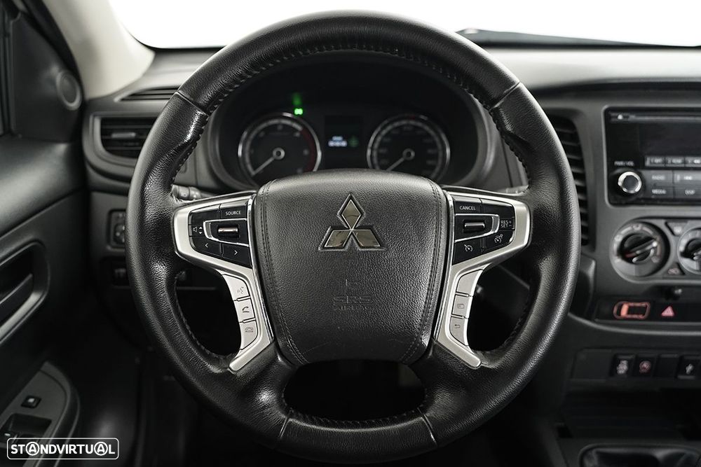 Mitsubishi L200 2.3 DI-D Strakar Space Cab Intense 4WD - 16