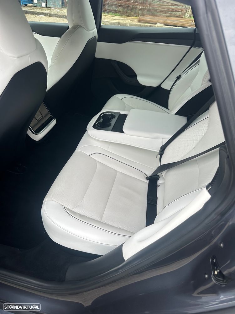 Tesla Model S Plaid AWD - 9