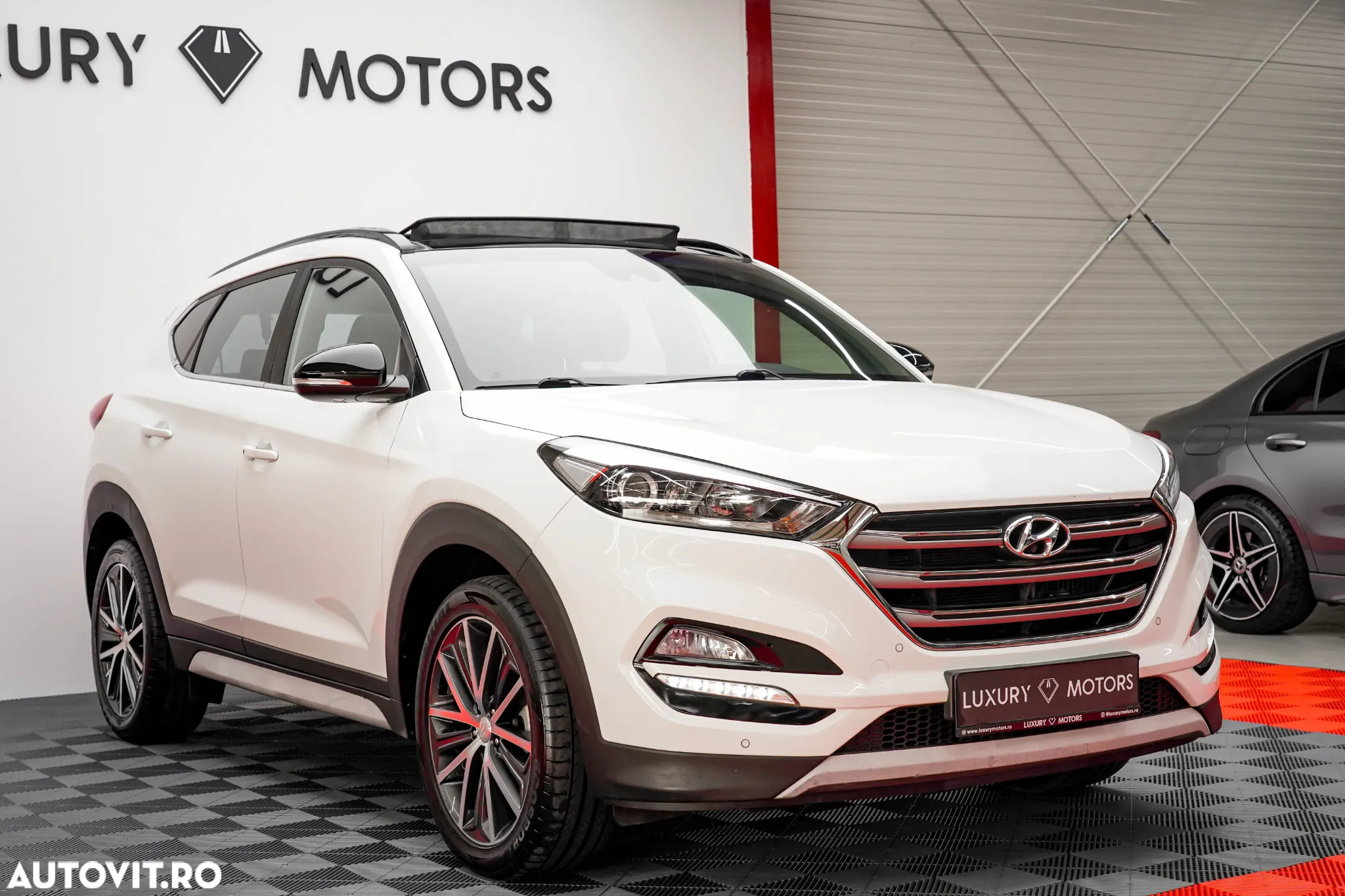 Hyundai Tucson blue 1.7 CRDi 2WD DCT Premium - 4