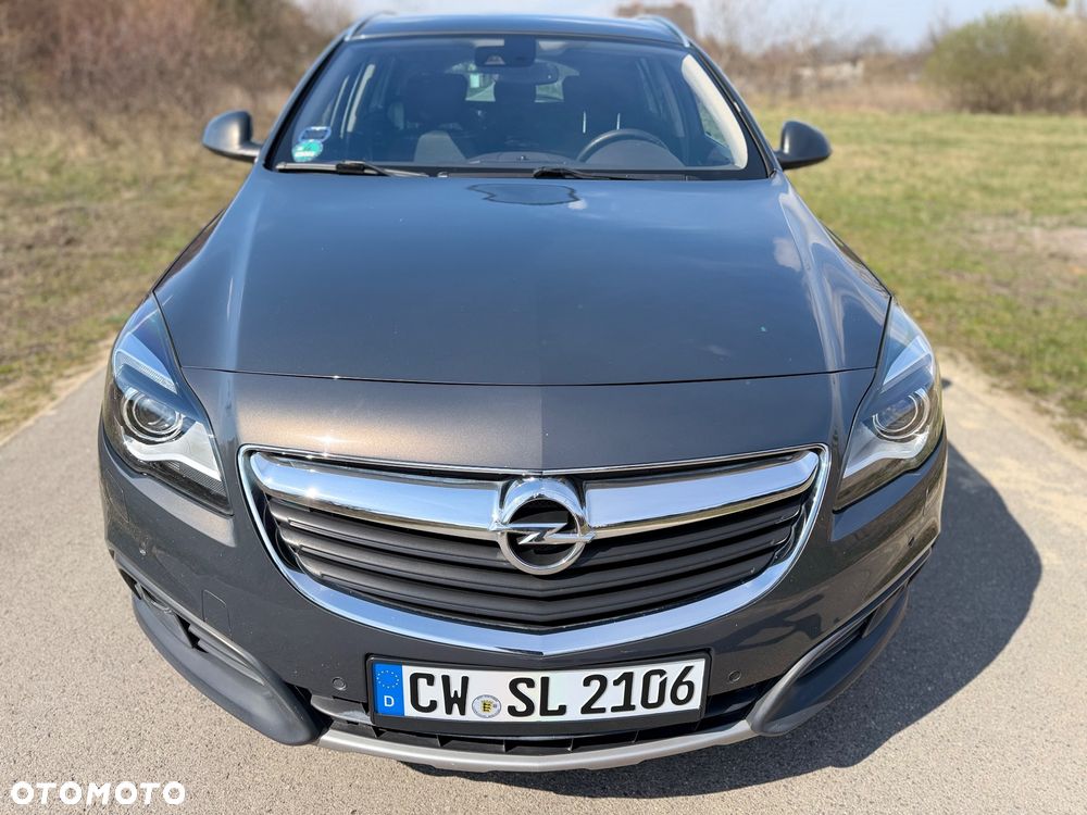 Opel Insignia 2.0 CDTI 4x4 ecoFLEX Start/Stop Sport - 2