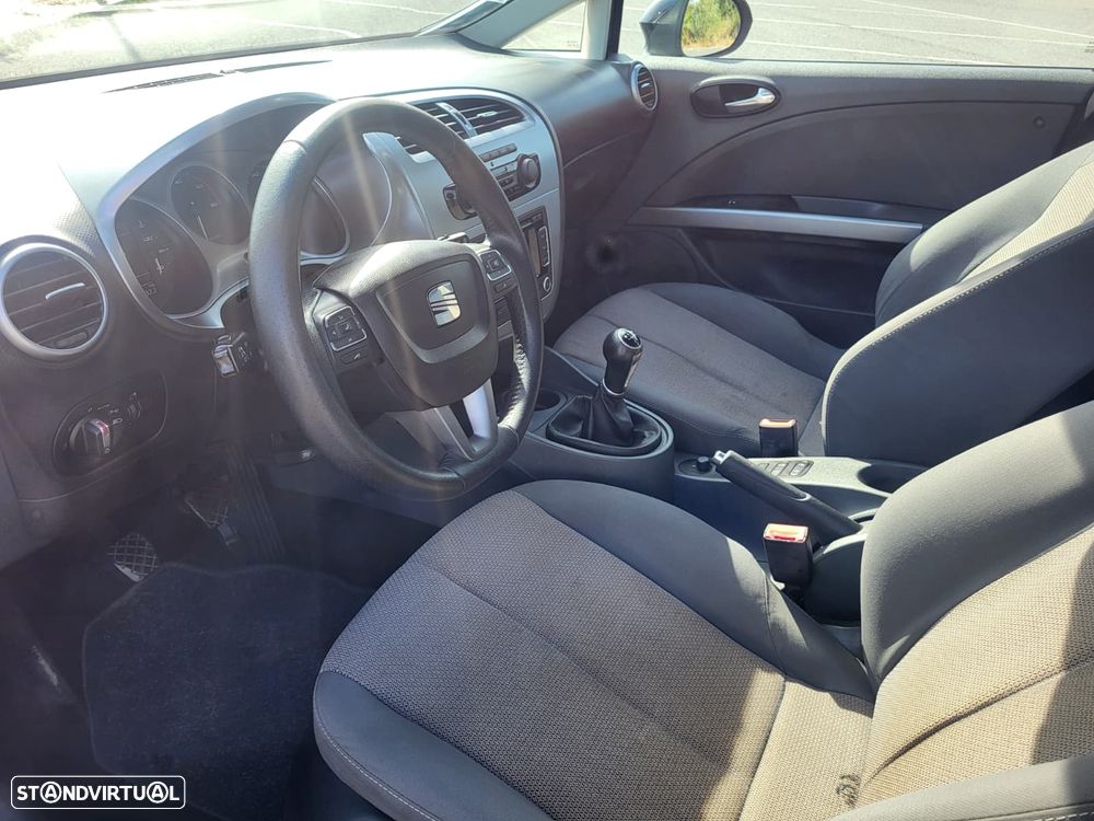 SEAT Leon 1.9 TDI Ecomotive Reference - 12