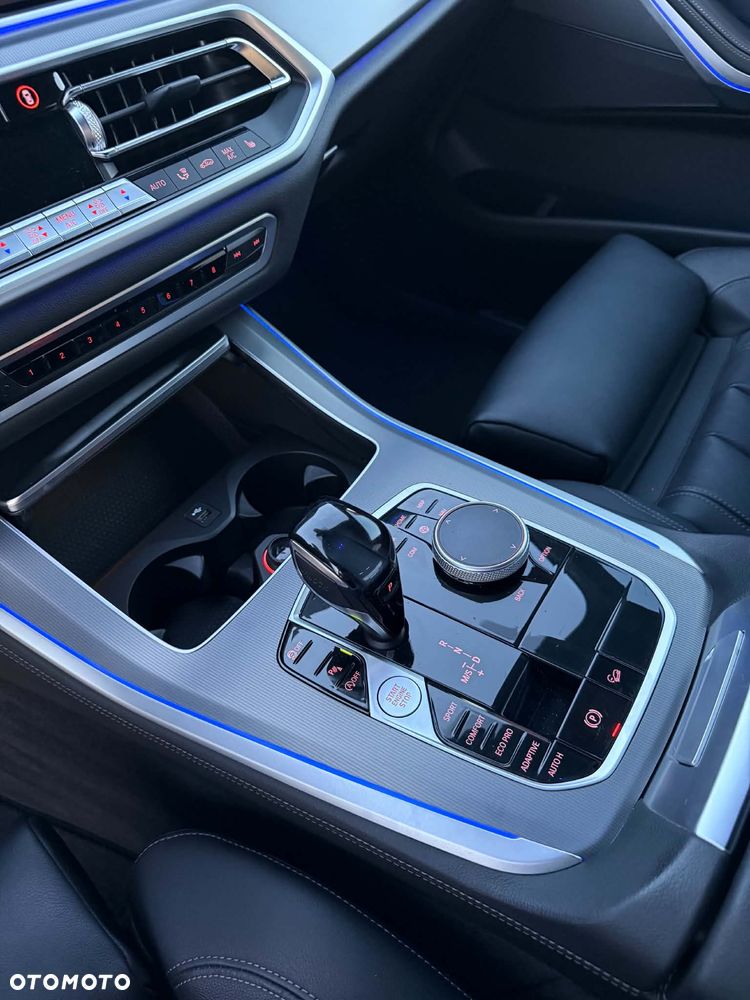 BMW X5 xDrive25d - 18