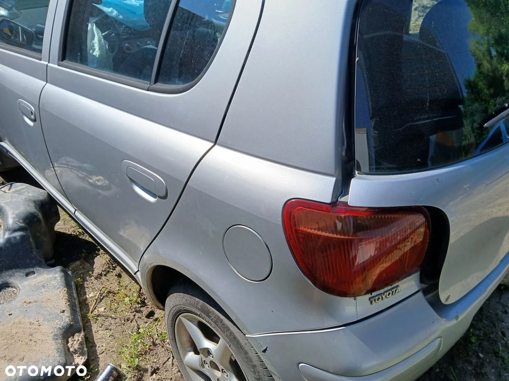 toyota yaris I 7E1 maska pokrywa silnika klapa bagażnika zderzak lampa reflektor pas przedni stop - 4