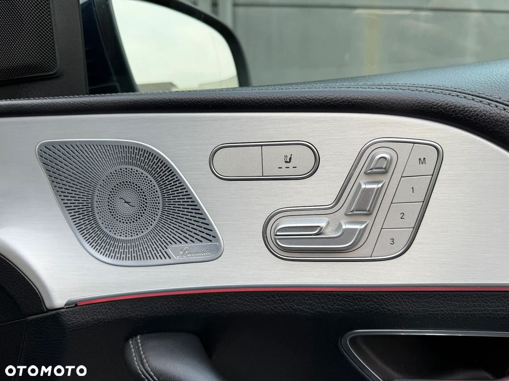 Mercedes-Benz GLE - 11