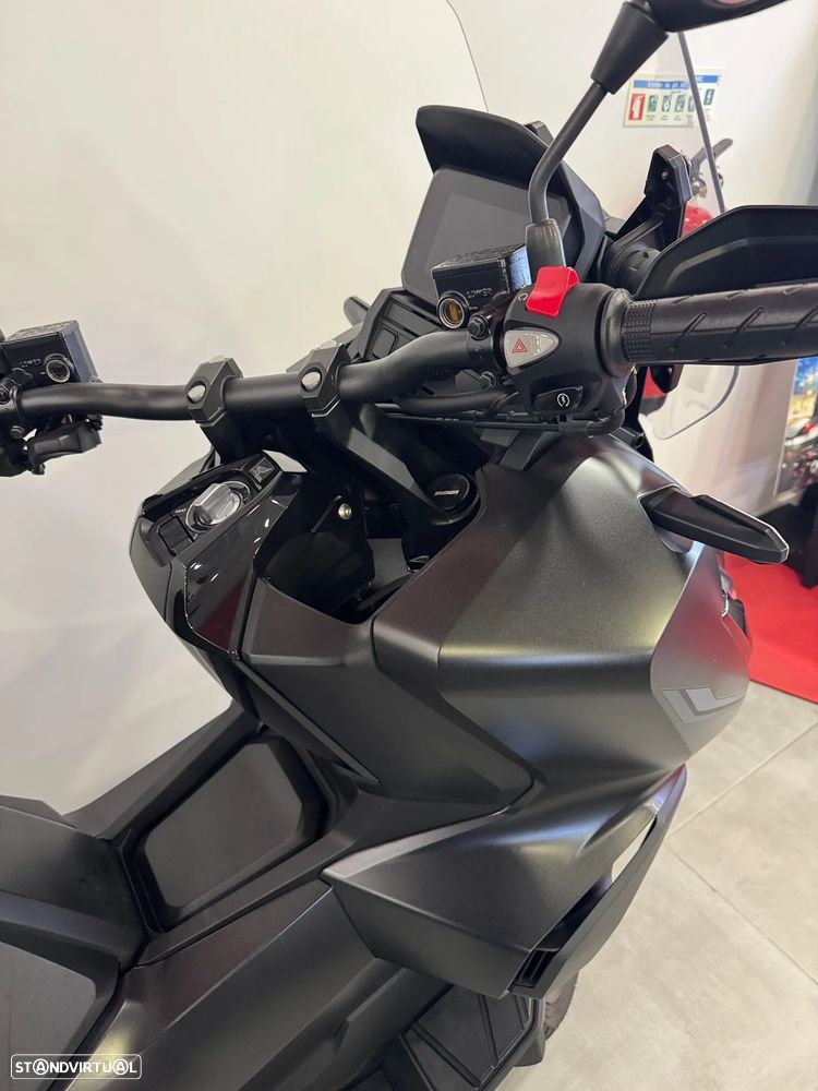 Honda ADV 350 - 3