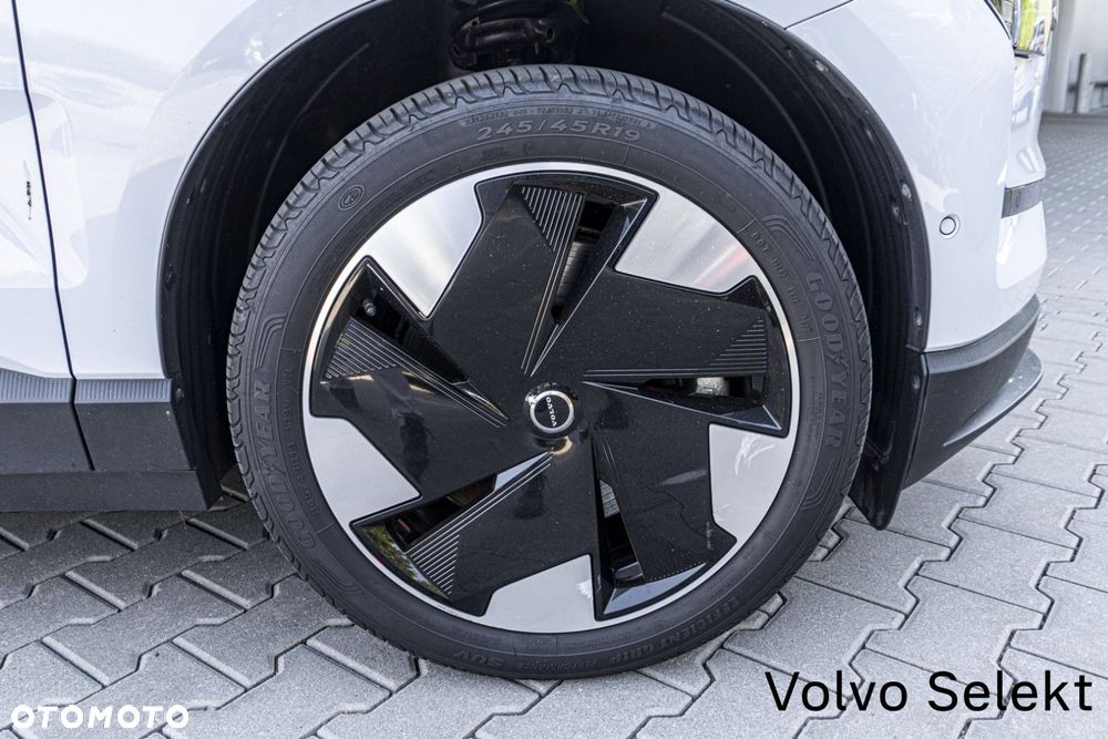 Volvo EX30 - 17