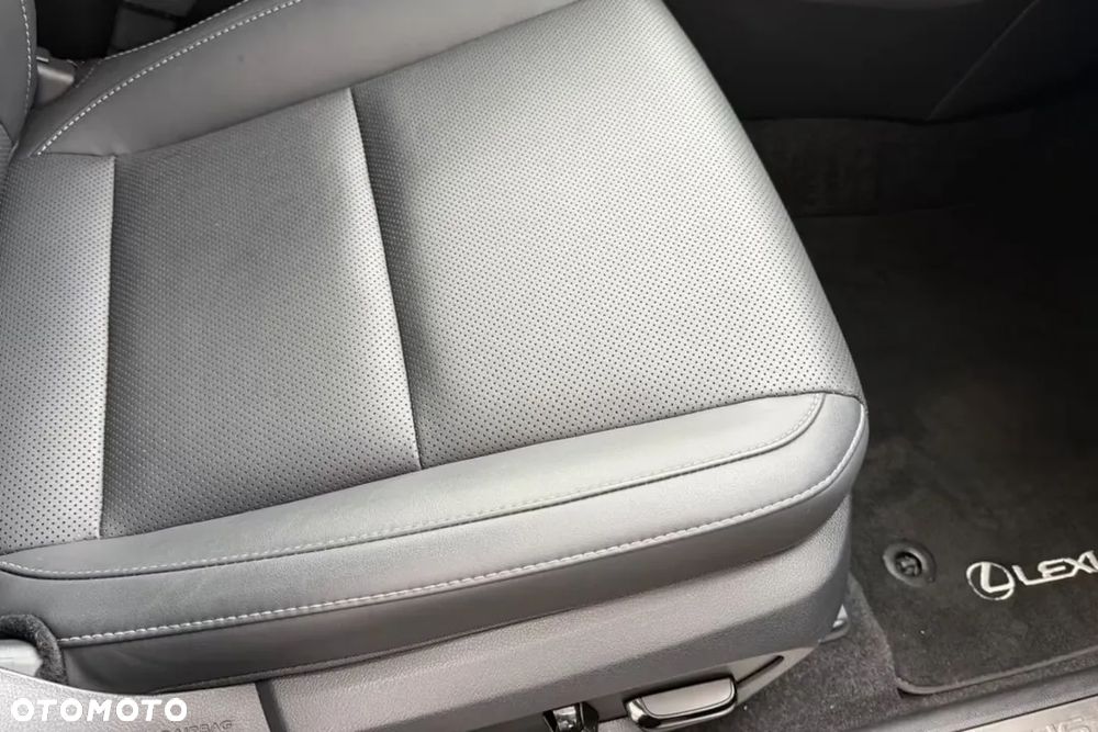 Lexus NX 350h Elegance 2WD - 26