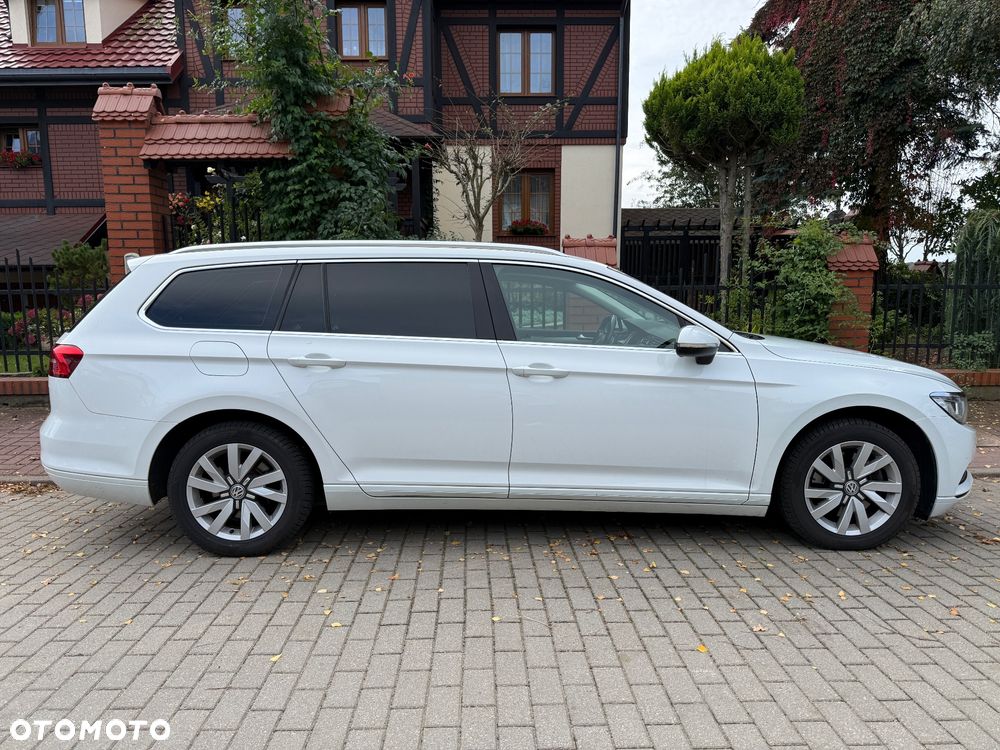 Volkswagen Passat 2017 photo 2