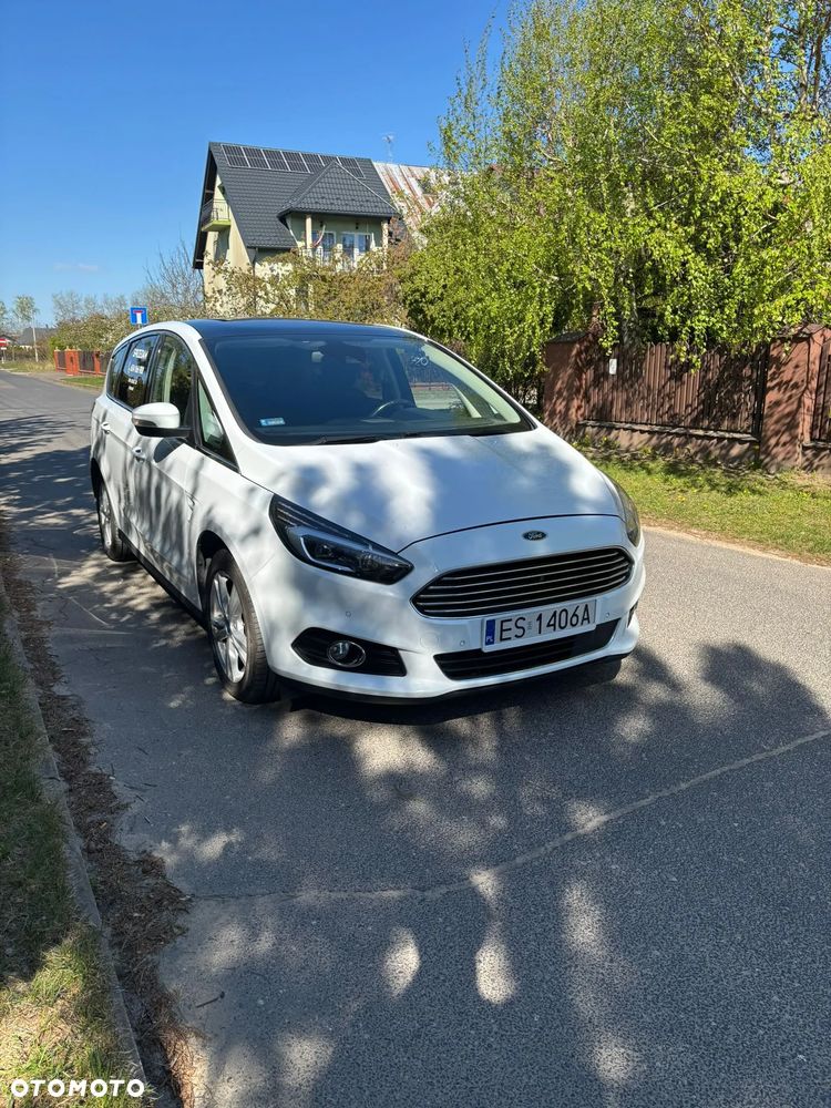 Ford S-Max 2.0 TDCi Titanium PowerShift - 1