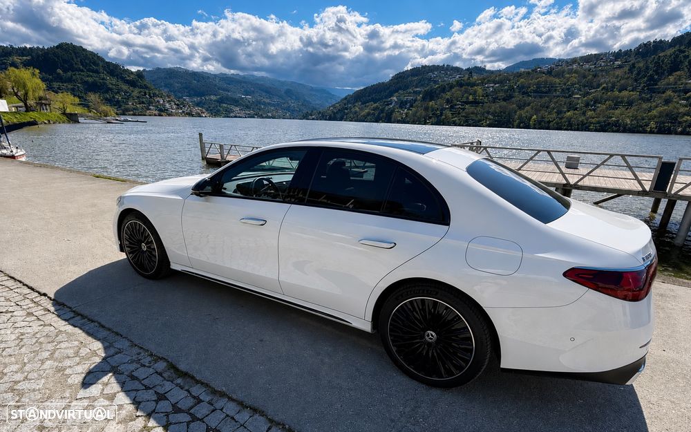 Mercedes-Benz E 300 e - 10