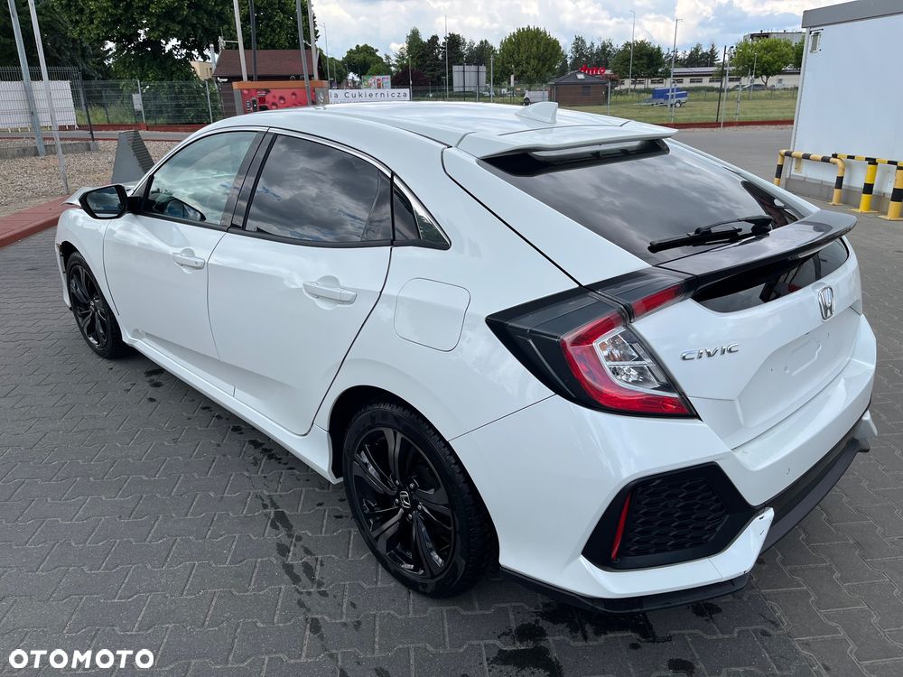 Honda Civic 1.0 i-VTEC Turbo Executive Premium - 11