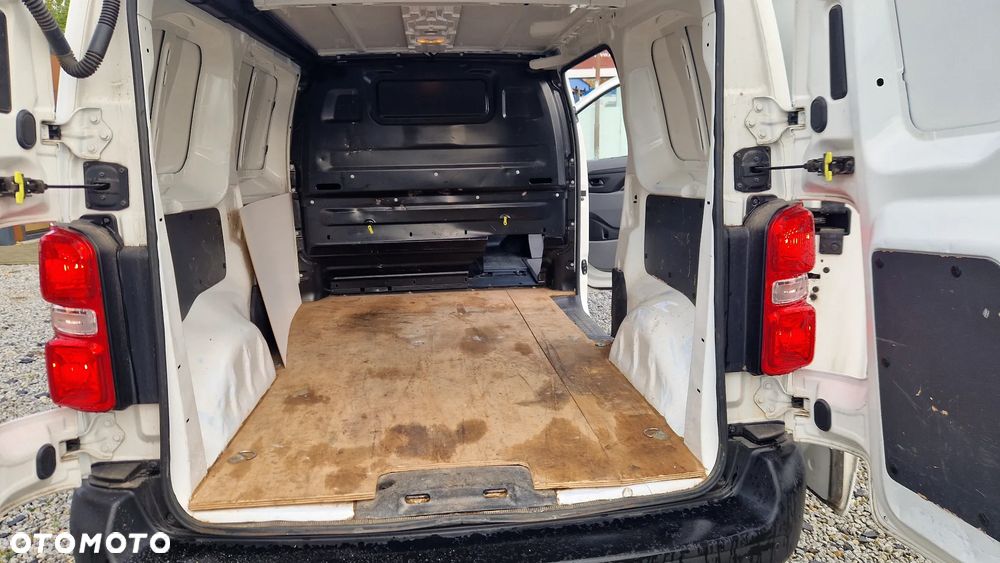 Peugeot Expert Kombi 2.0 BlueHDi Standard 2,8t - 22