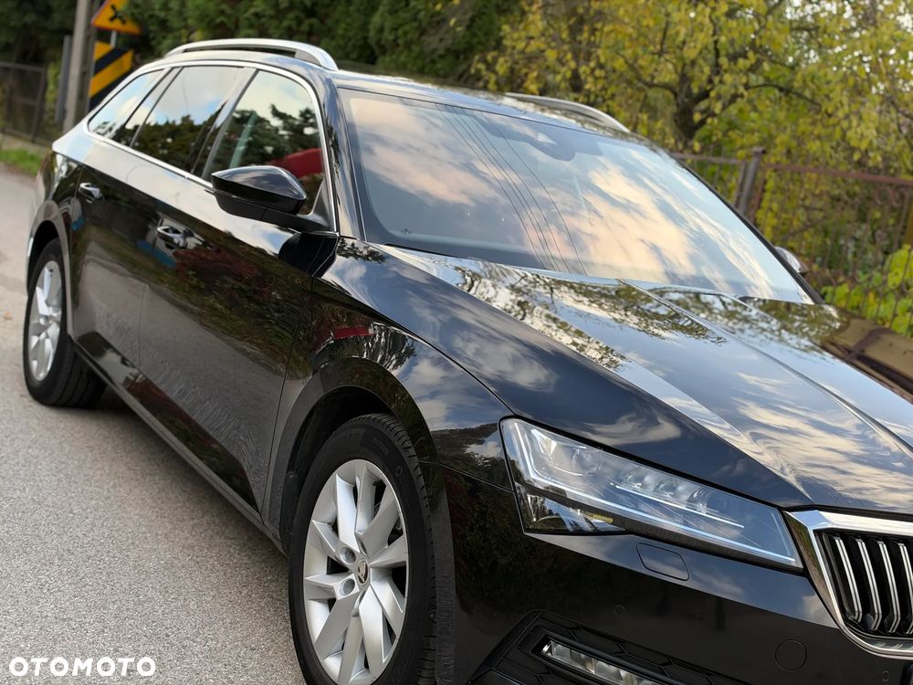 Skoda Superb 2.0 TDI SCR Ambition DSG - 37