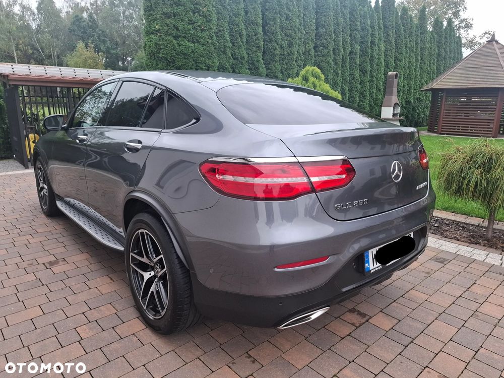 Mercedes-Benz GLC Coupe 250 4-Matic - 3