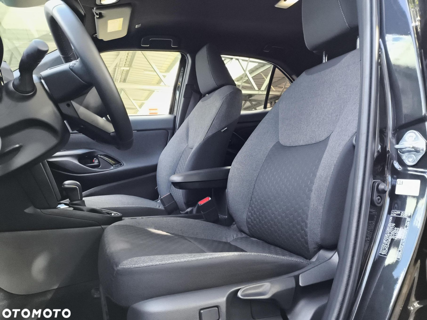 Toyota Yaris Cross Hybrid 1.5 Style - 28