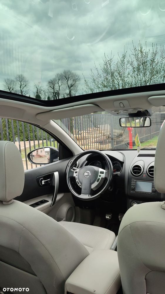 Nissan Qashqai+2 - 6