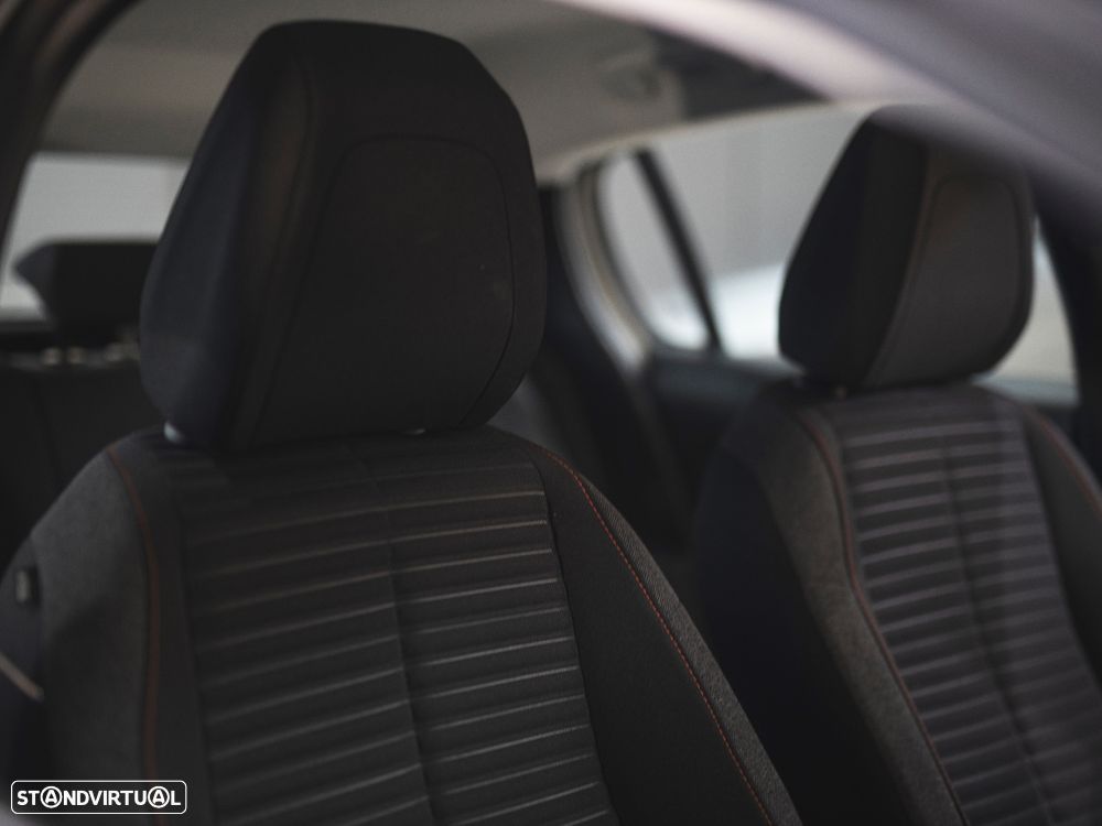 Peugeot e-208 Active Pack - 19