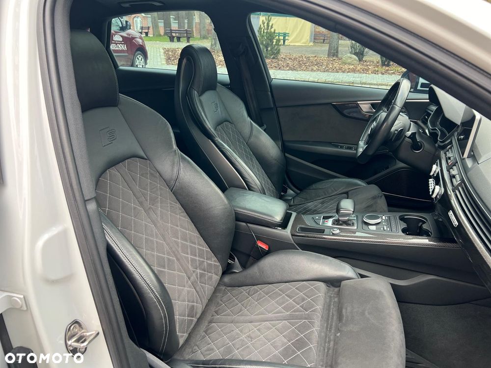 Audi S4 Limousine - 7