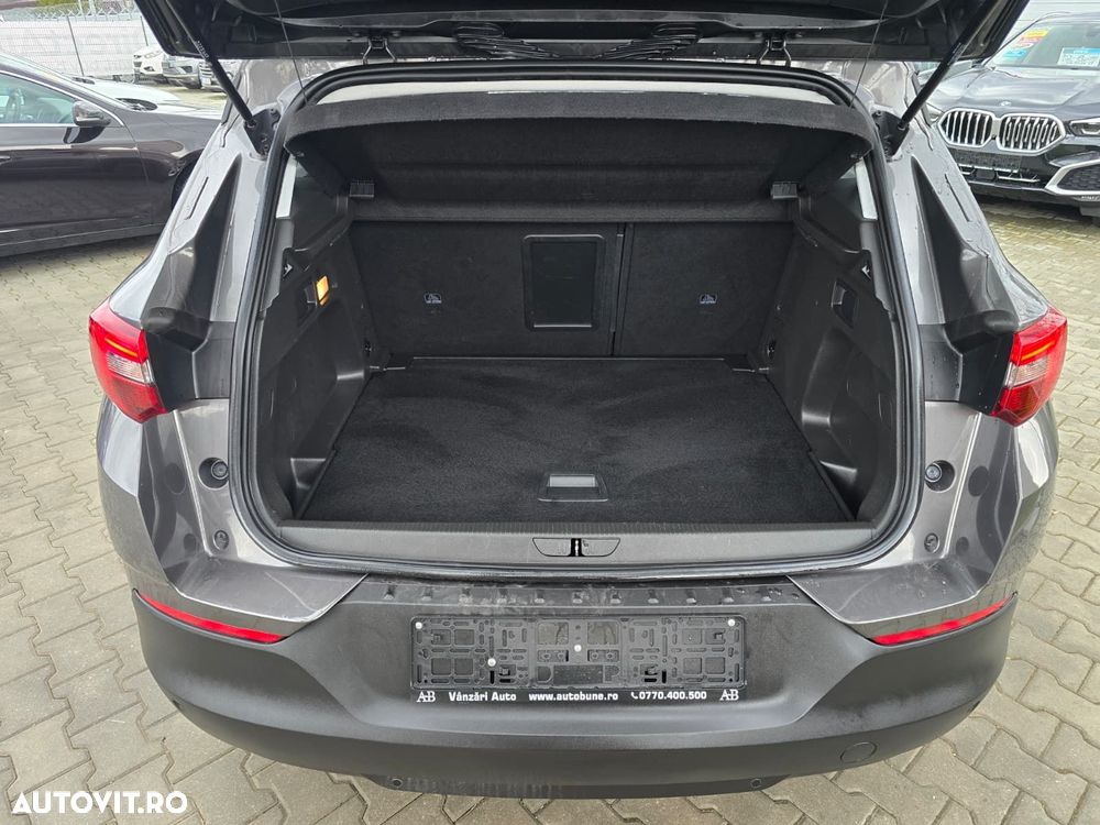 Opel Grandland X - 15