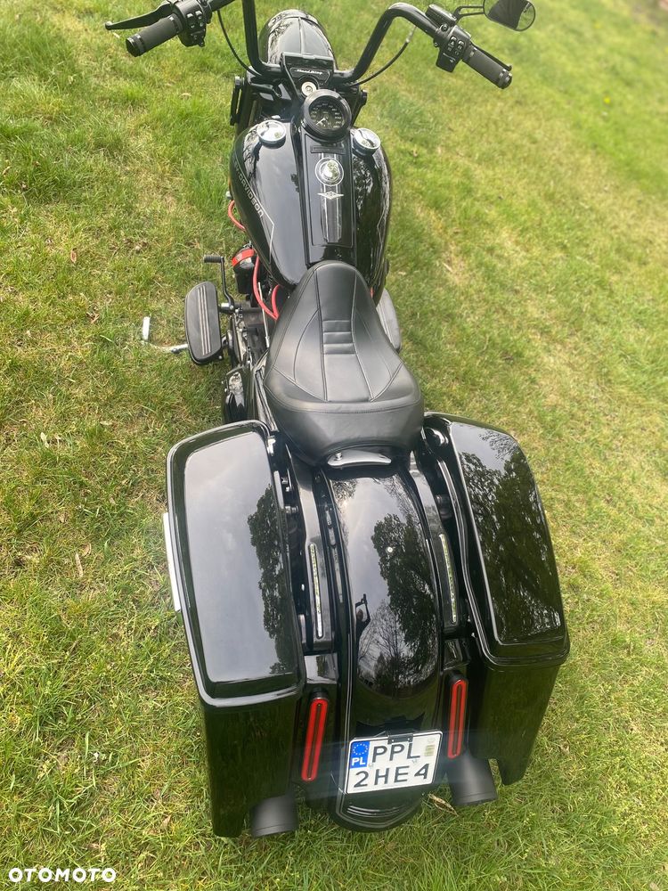 Harley-Davidson Touring Road King - 10