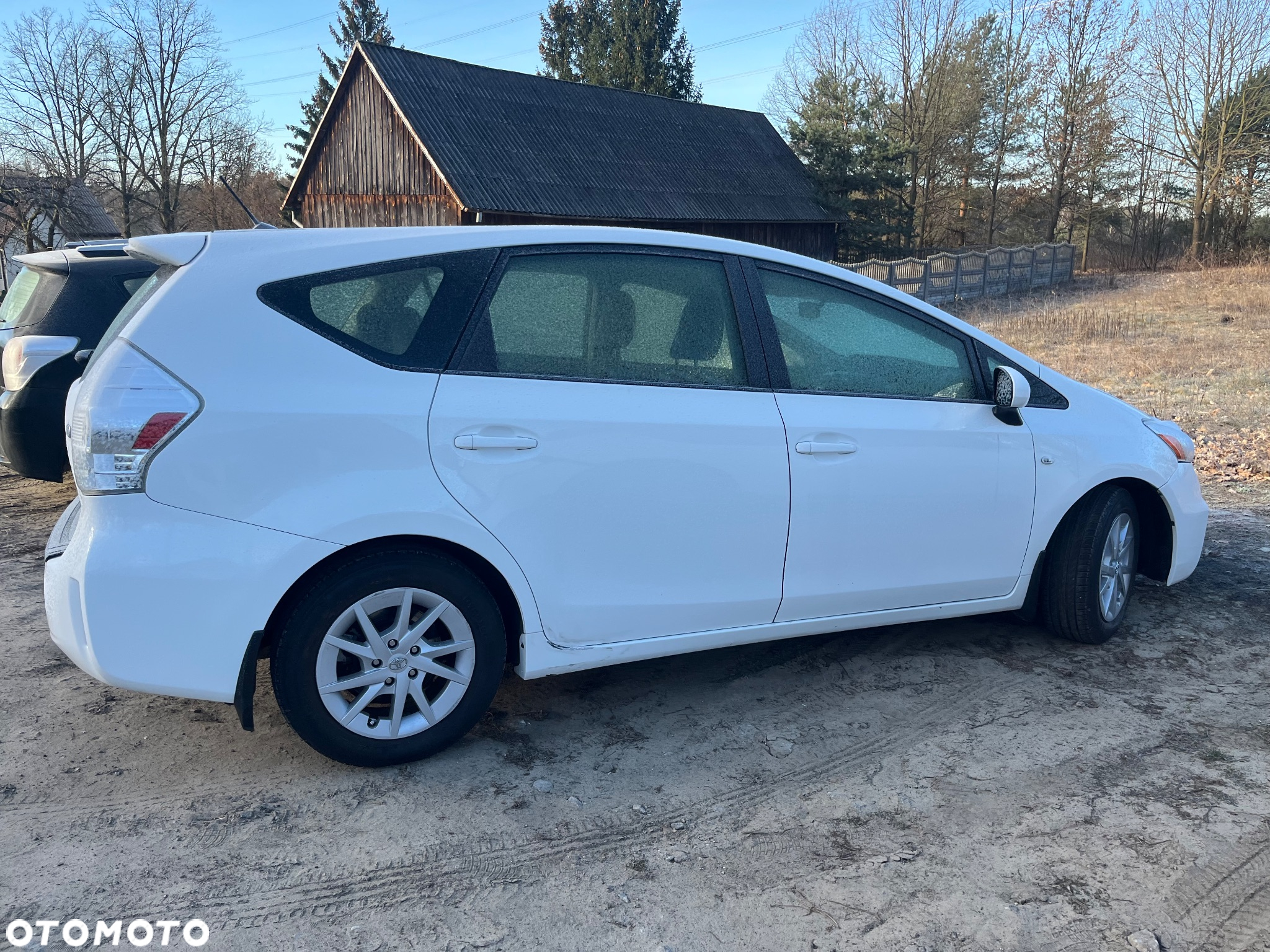 Toyota Prius+ (Hybrid) Comfort - 6