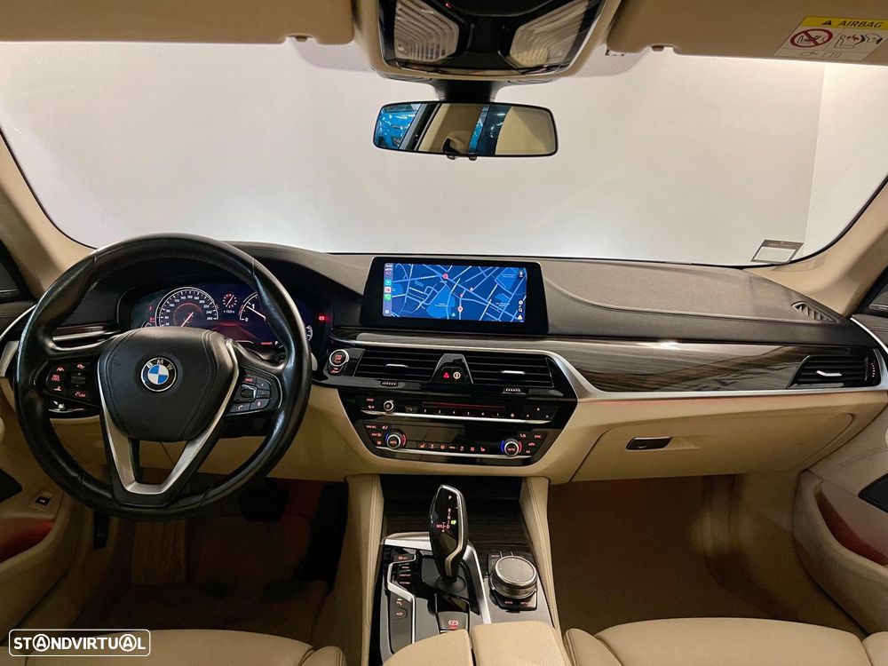 BMW 520 d Line Luxury Auto - 3