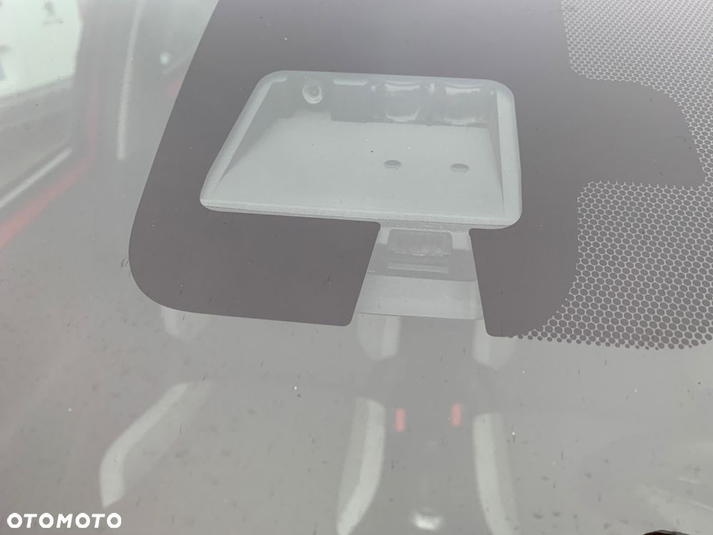 Toyota Aygo x-clusiv - 21