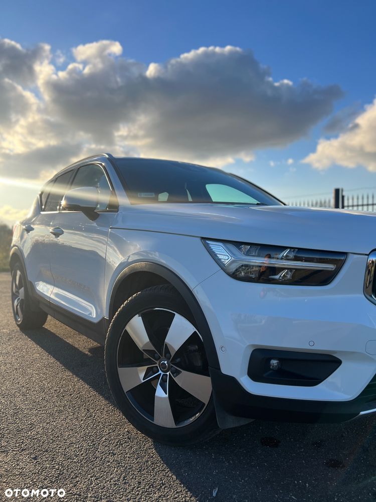 Volvo XC 40 T4 AWD Momentum Pro - 8