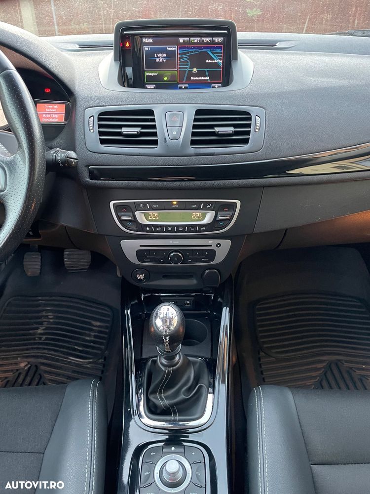 Renault Megane ver-grandtour-energy-dci-130-bose-edition - 8