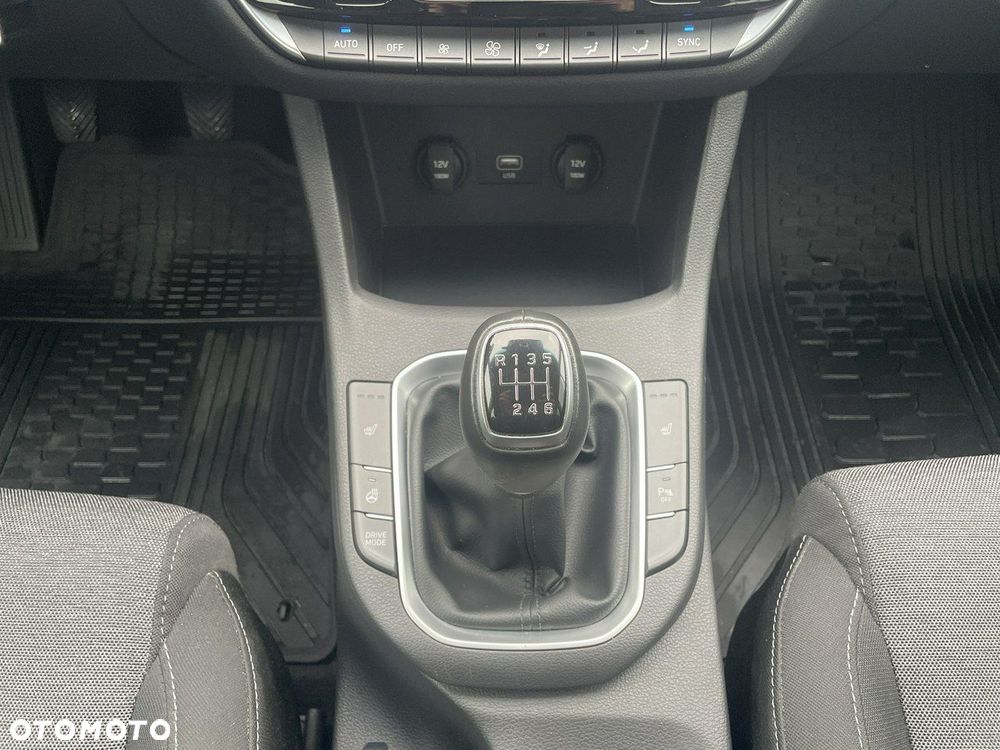 Hyundai i30 - 17