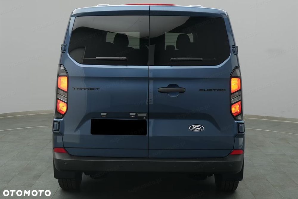 Ford Transit Custom - 7